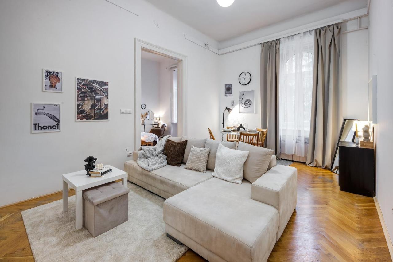 Felsoerdosor Residence Budapest Eksteriør billede